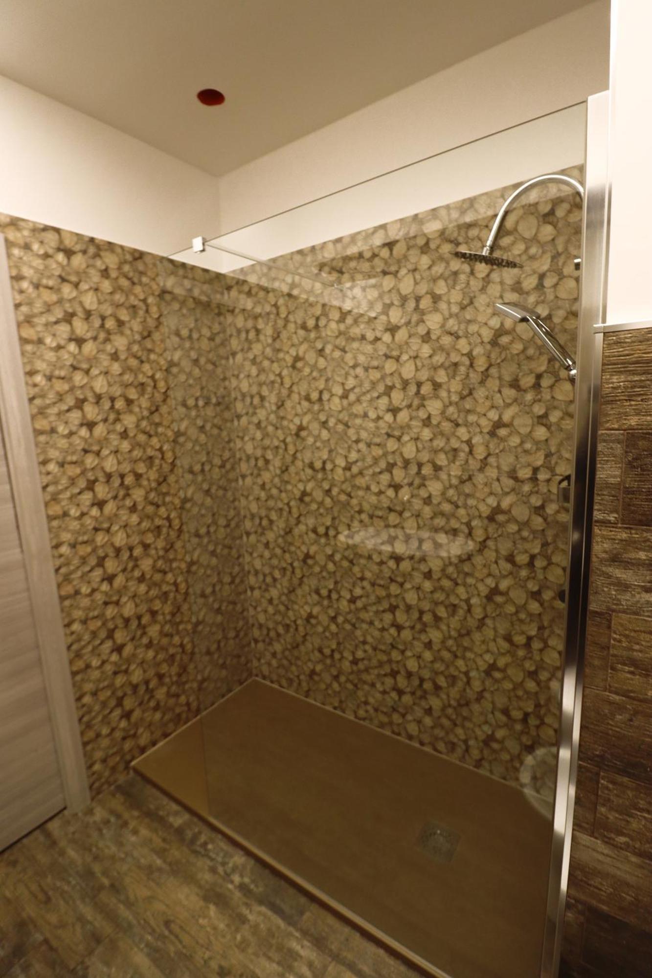 Thematic Rooms - Athema Atmosphere Триест Экстерьер фото